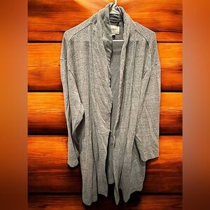 Goodfellow & Co Gray Robe with pockets no tie large / XL